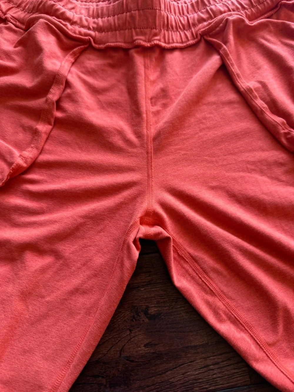 Vuori Performance Jogger Cropped Orange Lounge Sweatpants EUC - Picture 7 of 7
